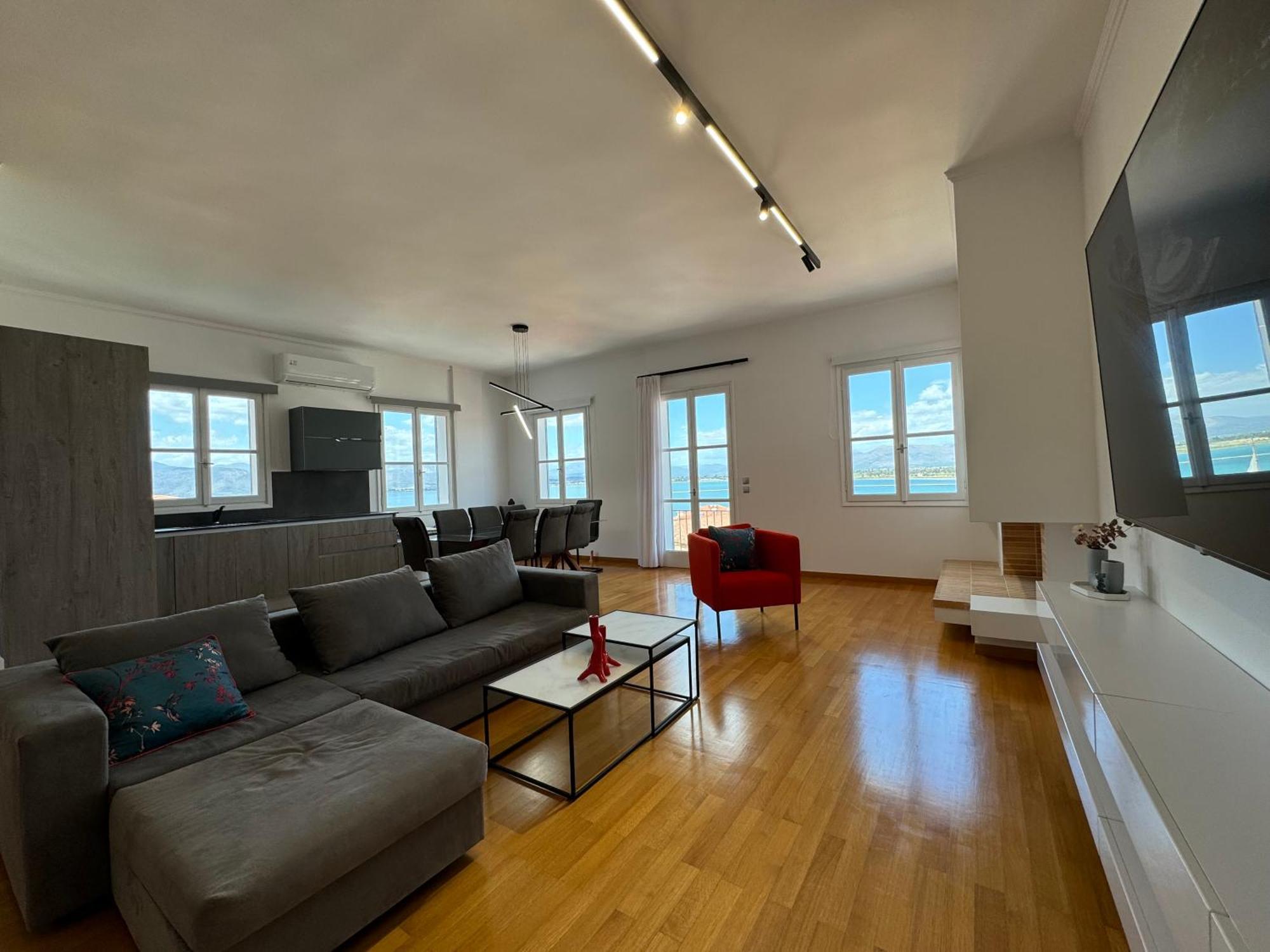 S&F Luxury Apartment Nafplio Bagian luar foto
